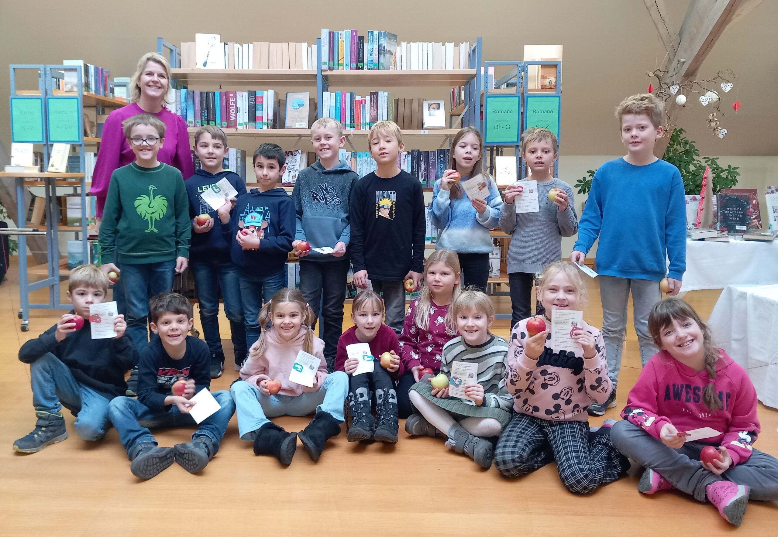 Grossansicht in neuem Fenster: 16.11.2023: Grundschüler zu Besuch in der Bücherei Grossansicht in neuem Fenster: 16.11.2023: Grundschüler zu Besuch in der Bücherei