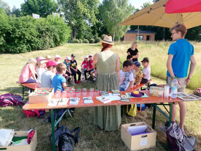 Grossansicht in neuem Fenster: 20.06.2023: Dorfwiesentag in den Rottauen in Pfarrkirchen