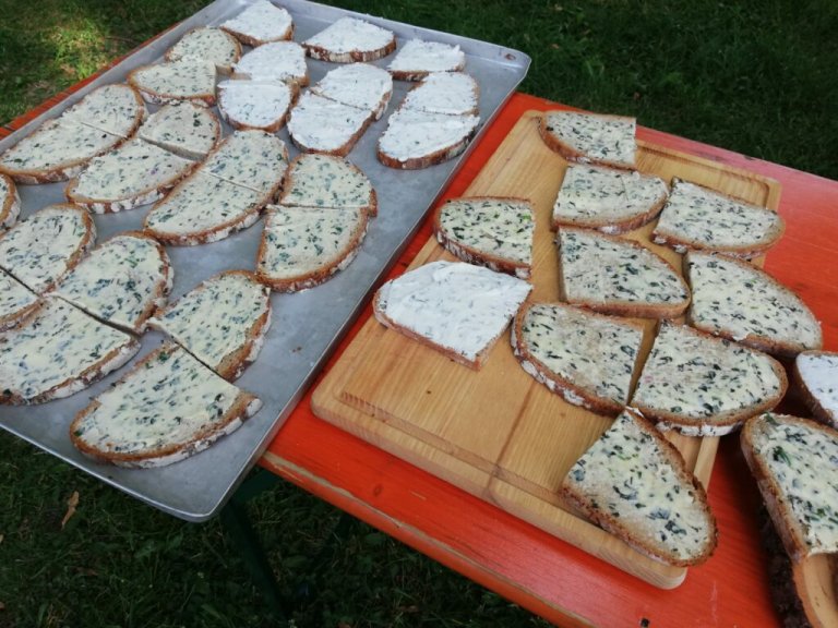 Grossansicht in neuem Fenster: 20.06.2023: Dorfwiesentag in den Rottauen in Pfarrkirchen