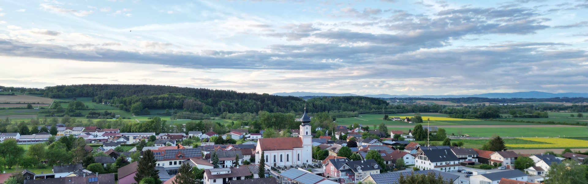 Header Roßbach mit Bayr. Wald