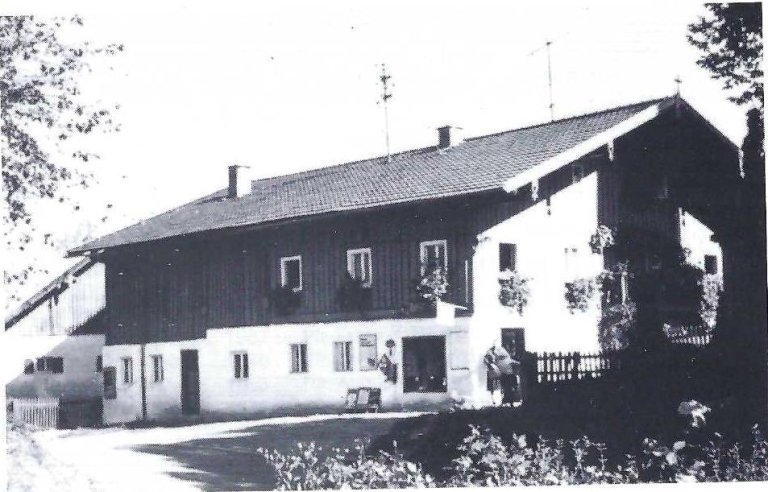 Grossansicht in neuem Fenster: Historisches Roßbach - Ortsansichten - Schulwesen - Thanndorfer Schule